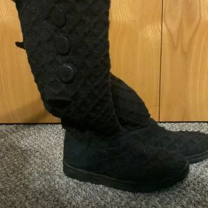 UGG BUTTON KNIT BOOTS